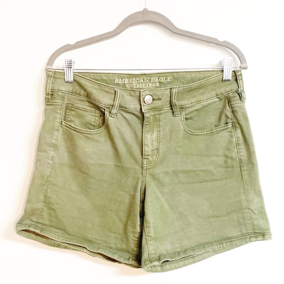 American Eagle Outfitters Pants - American Eagle Twill Midi Shorts Size 10
